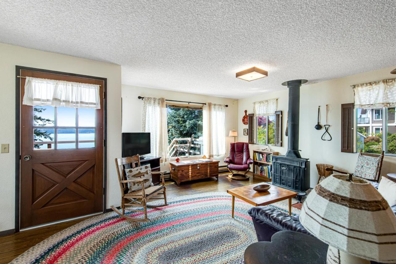 Sundown Memory Lane Cabin Camano Екстер'єр фото