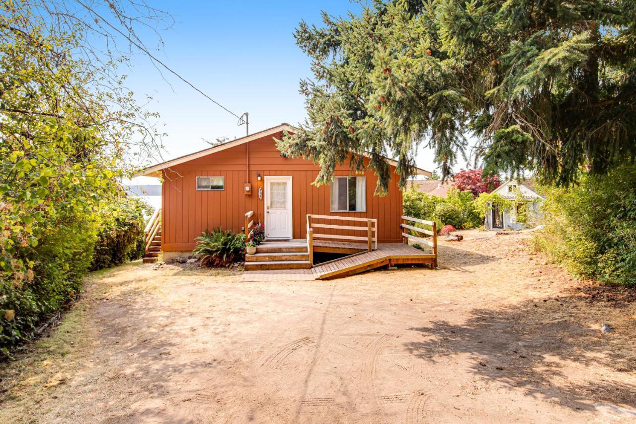 Sundown Memory Lane Cabin Camano Екстер'єр фото