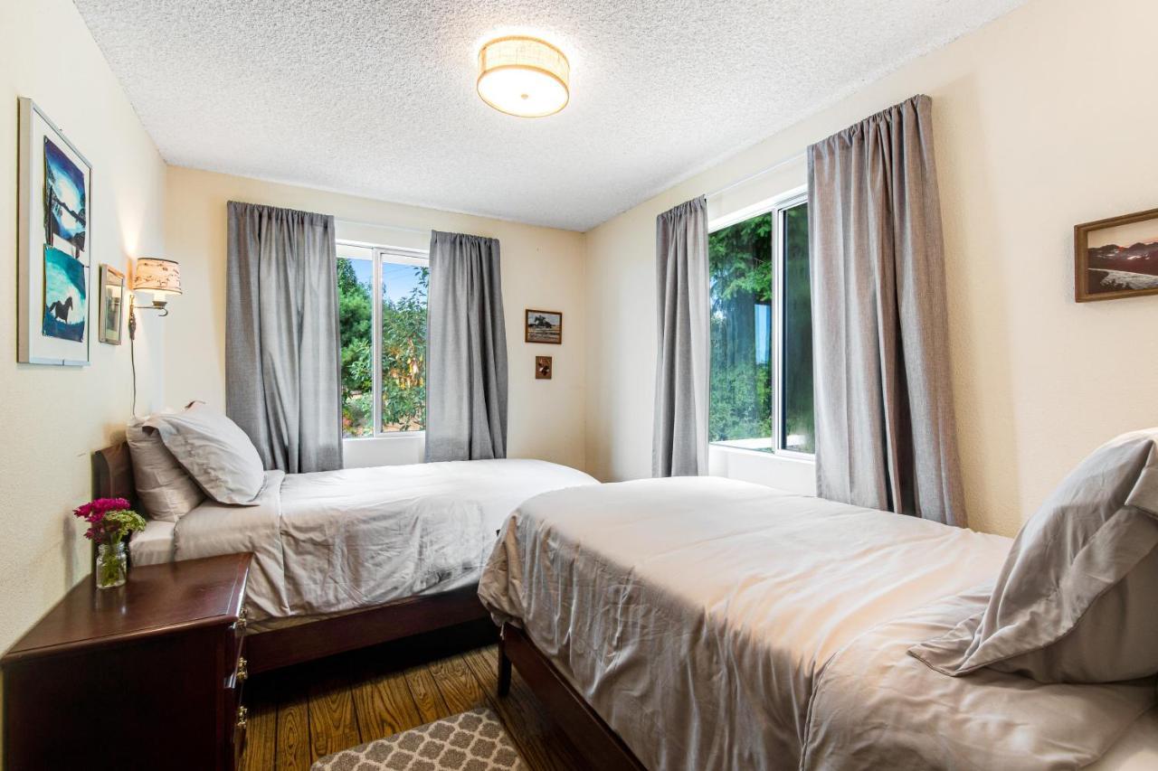 Sundown Memory Lane Cabin Camano Екстер'єр фото